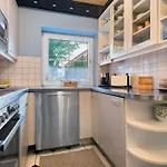 Апартаменти Schoenes Maritimes Haus