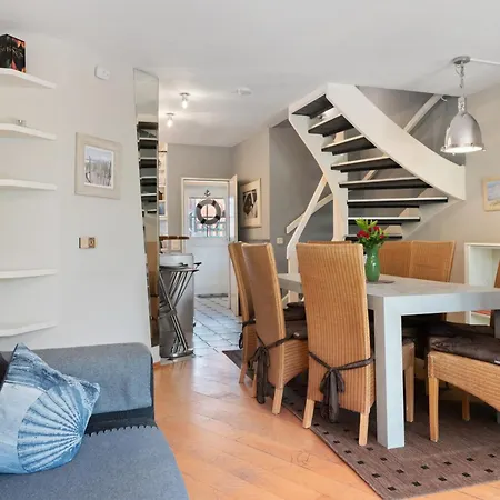 Schoenes Maritimes Haus * Brema