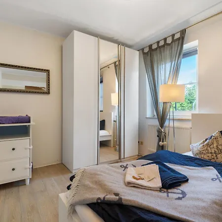 Schoenes Maritimes Haus Lägenhet