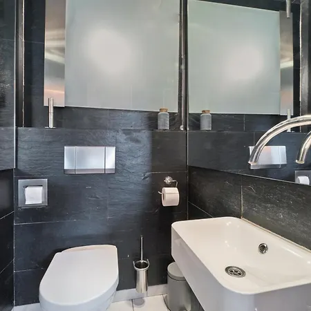 Schoenes Maritimes Haus Bremen