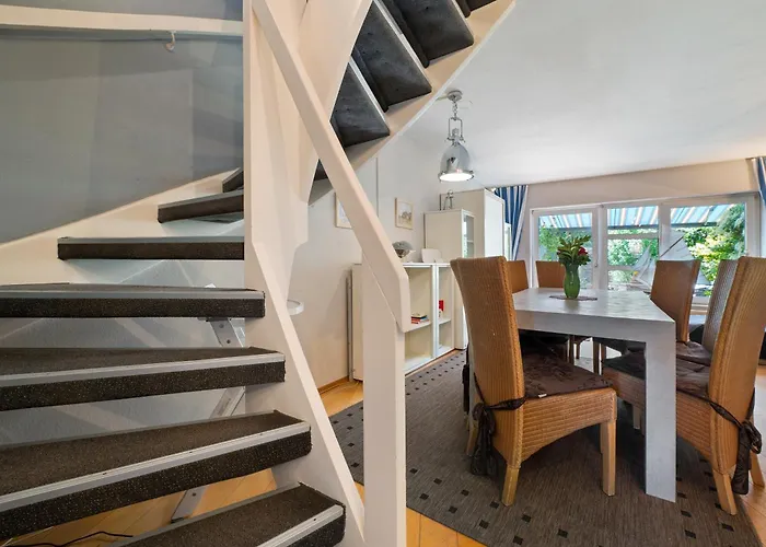 Schoenes Maritimes Haus 아파트