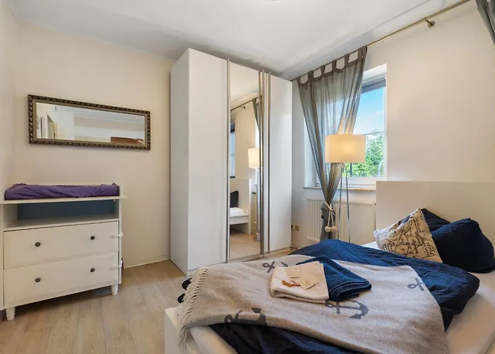 Schoenes Maritimes Haus Apartament